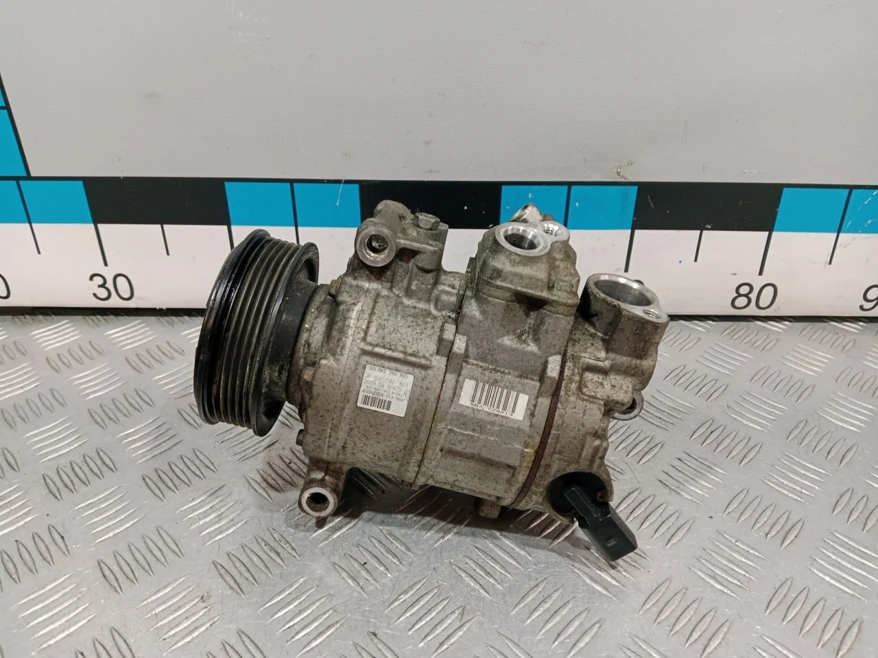 [Б/У] Компрессор кондиционера [Код: 00641964 ]