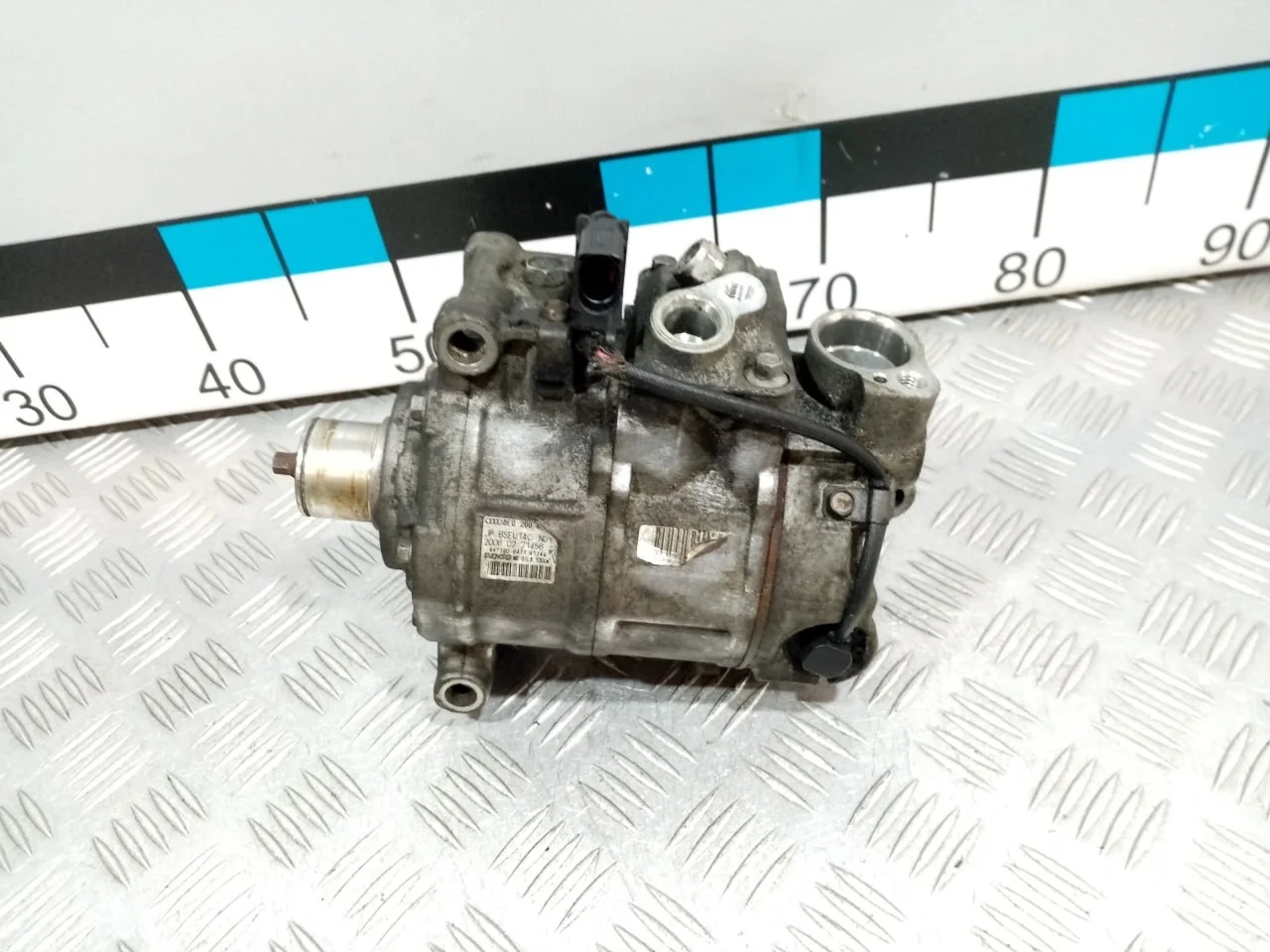 [Б/У] Компрессор кондиционера Audi A4 A6 - Без шкива [ХОРОШЕЕ] [Код: 00626823 ]