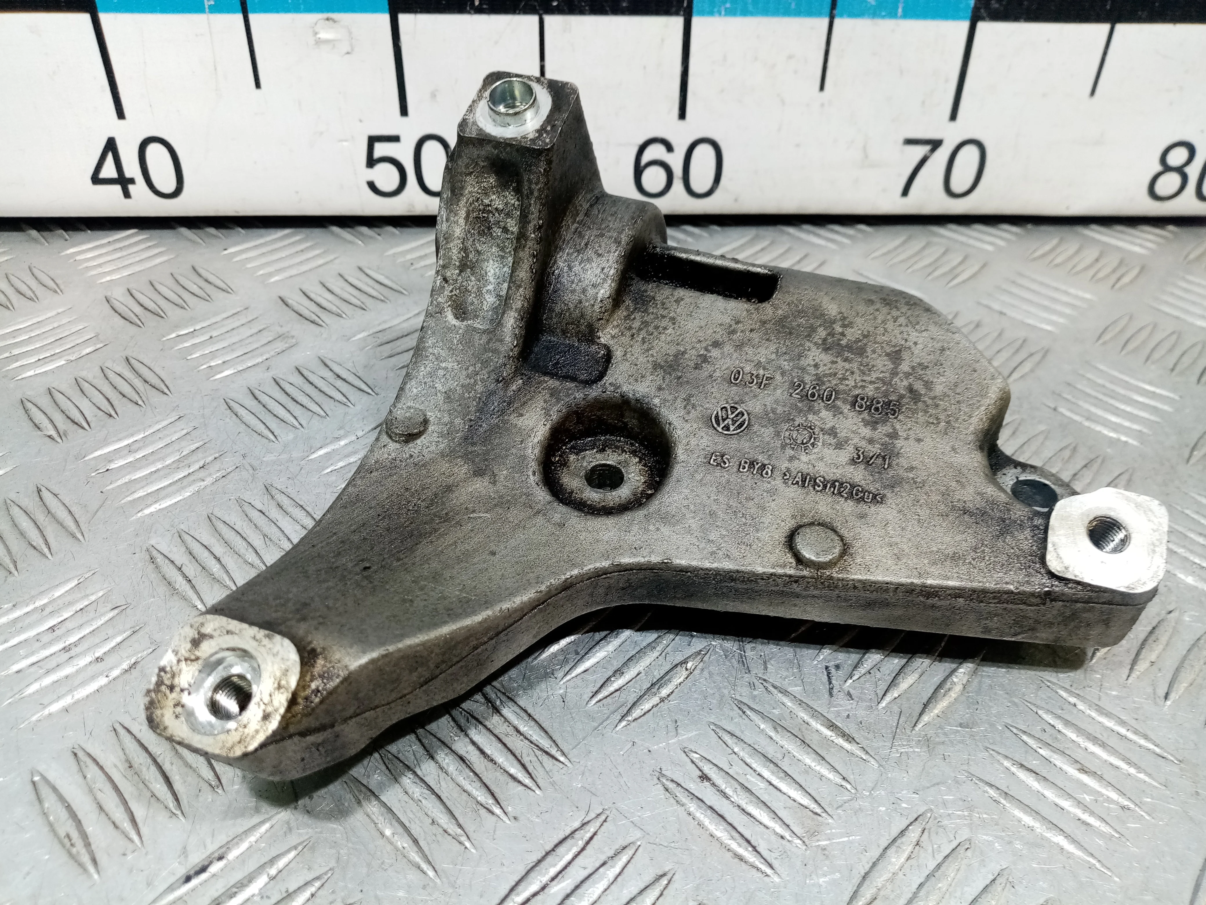 [Б/У] Кронштейн компрессора кондиционера [Код: 00481952 ]