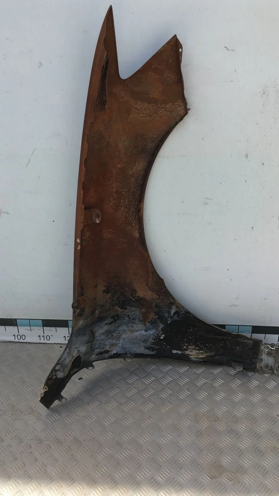 [Б/У] Крыло переднее левое для Audi Q5 - Горелое [Под ремонт] [Код: 00427041 ]