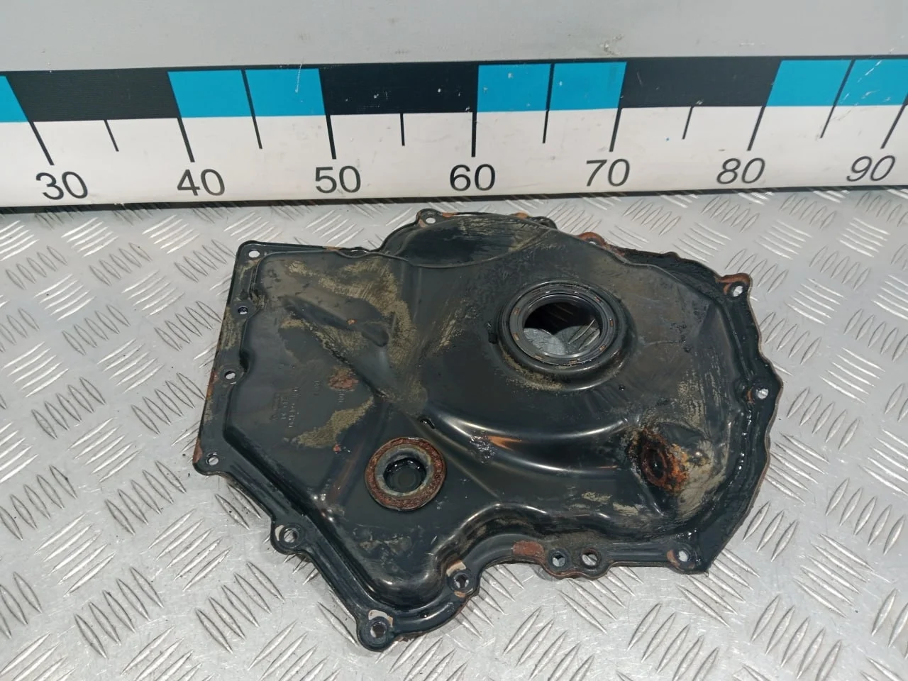 [Б/У] Крышка двигателя передняя [Код: 00641665 ]