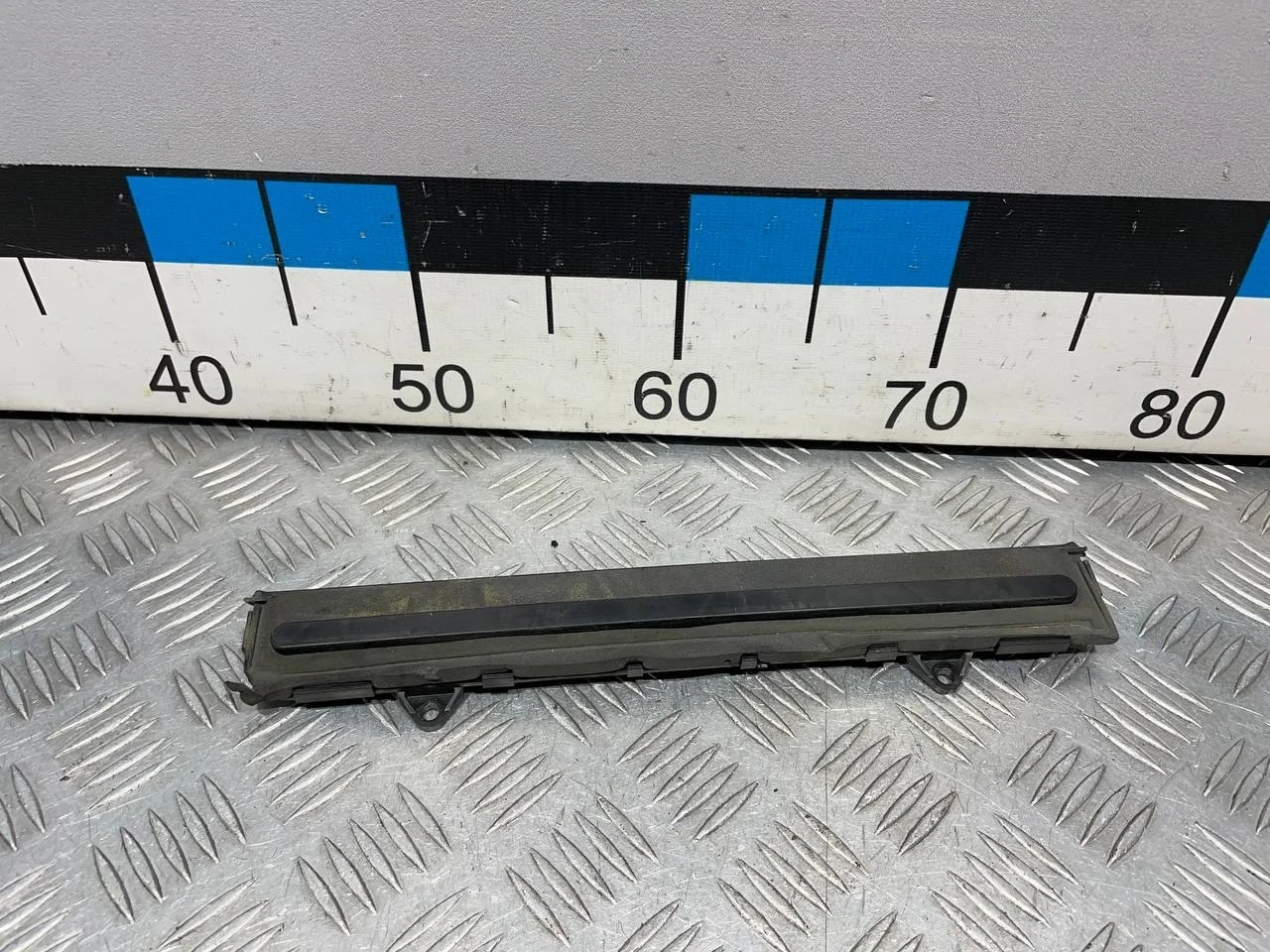 [Б/У] Крышка салонного фильтра VAG [Код: 00656843 ]