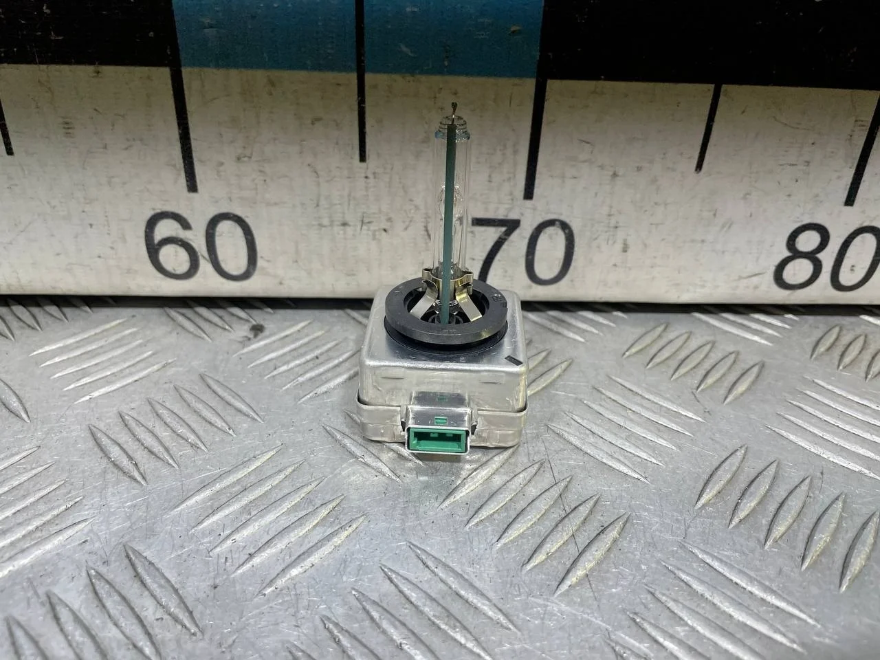 [Б/У] Лампа ксеноновая [Код: 00575103 ]