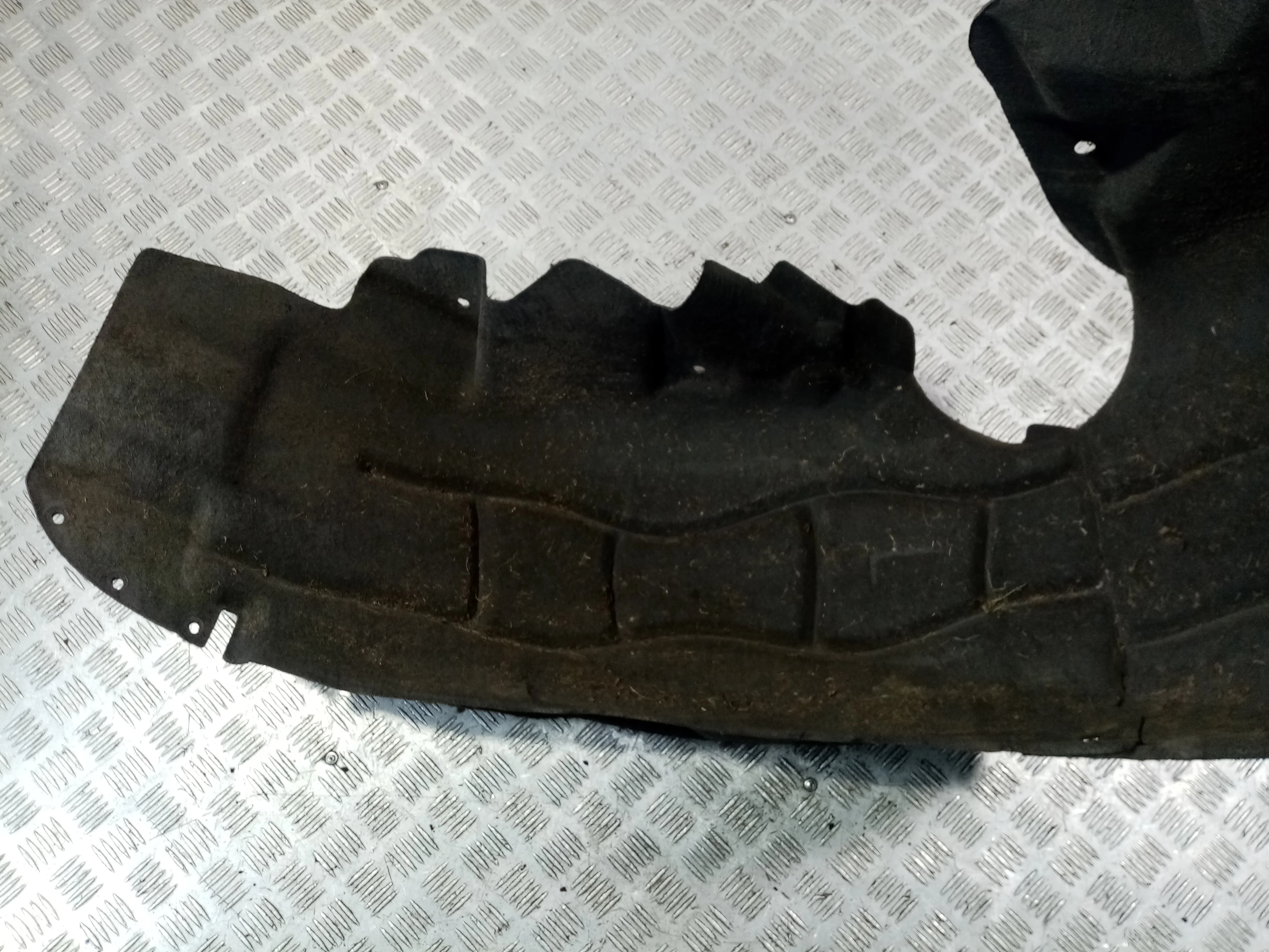 [Б/У] Локер задний левый Audi A8 2010-2018 [Код: 00507959 ]