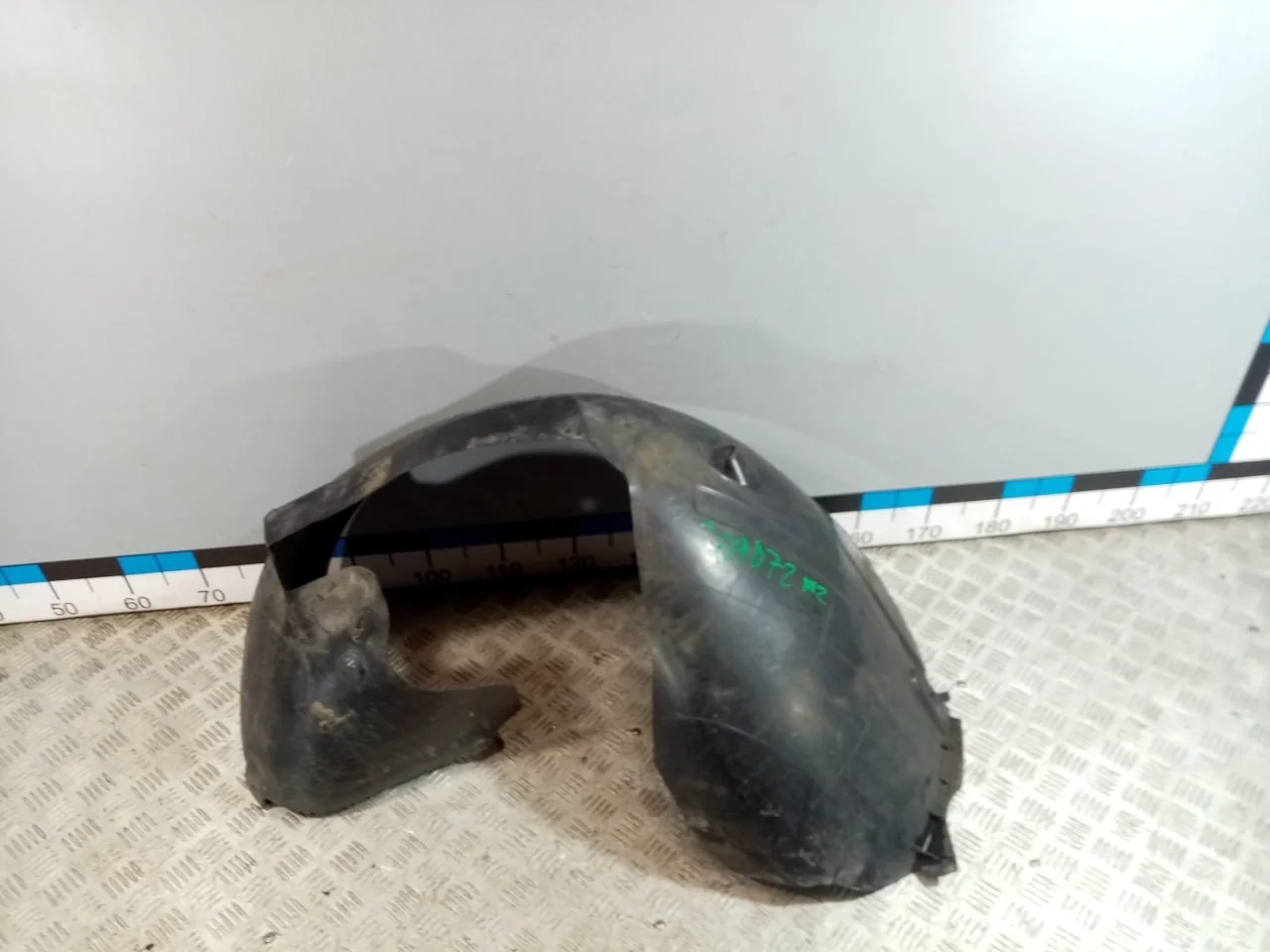 [Б/У] Локер передний правый [Код: 00653116 ]