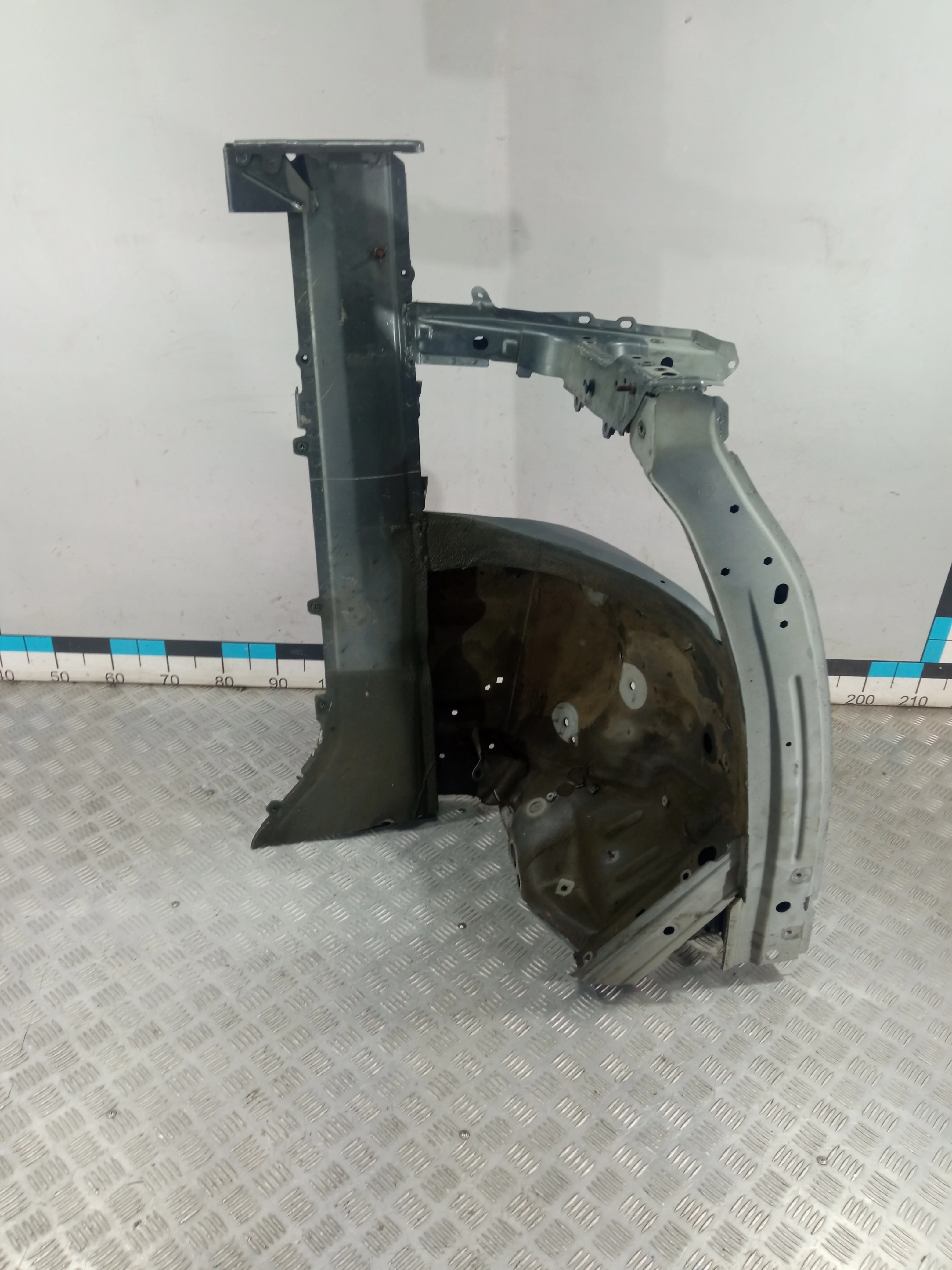 [Б/У] Лонжерон передний левый VAG - (Состояние: ХОРОШЕЕ) [ХОРОШЕЕ] [Код: 00366553 ]