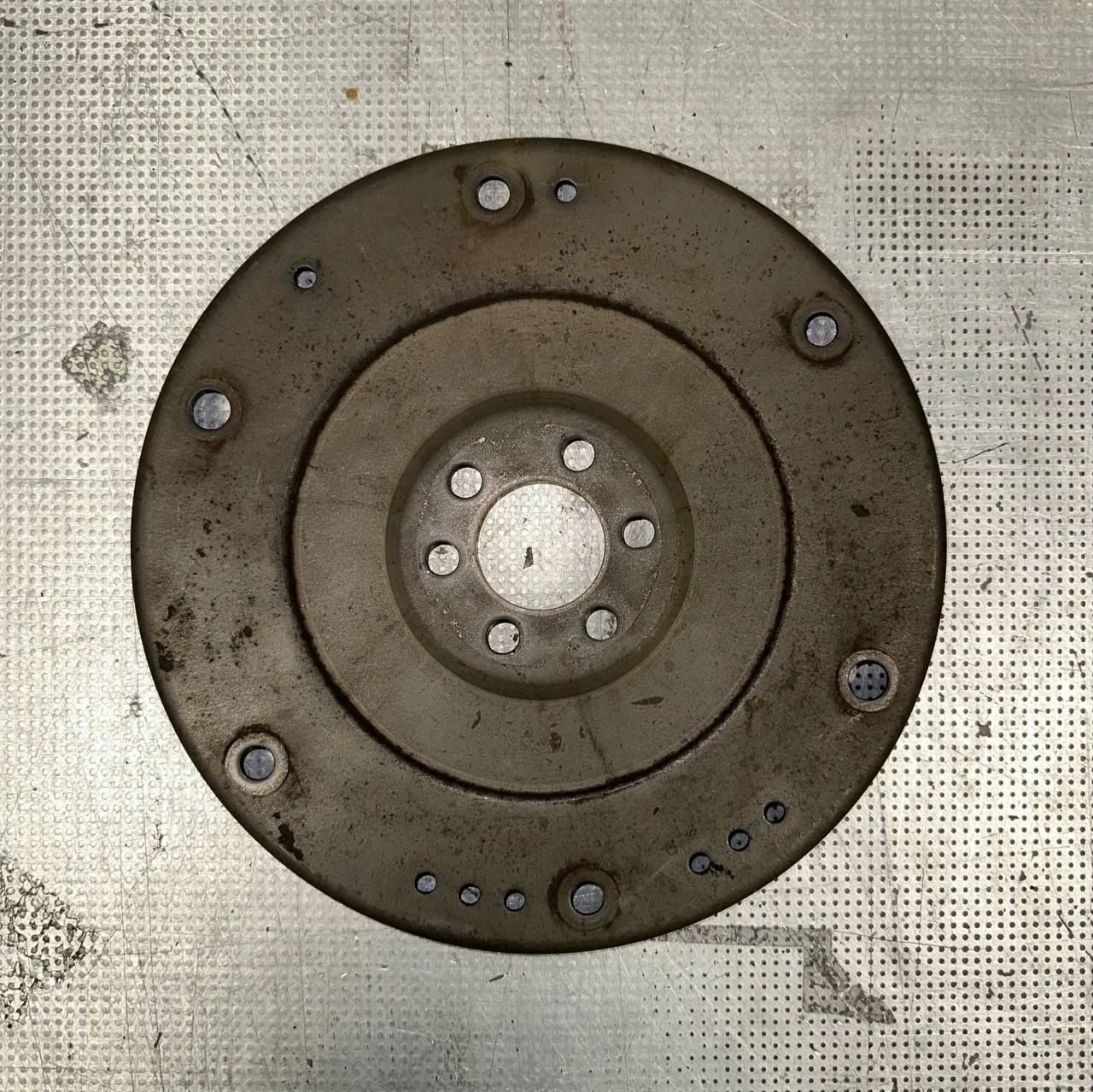 [Б/У] Маховик 1.4-2.0 VAG [Код: 00609695 ]