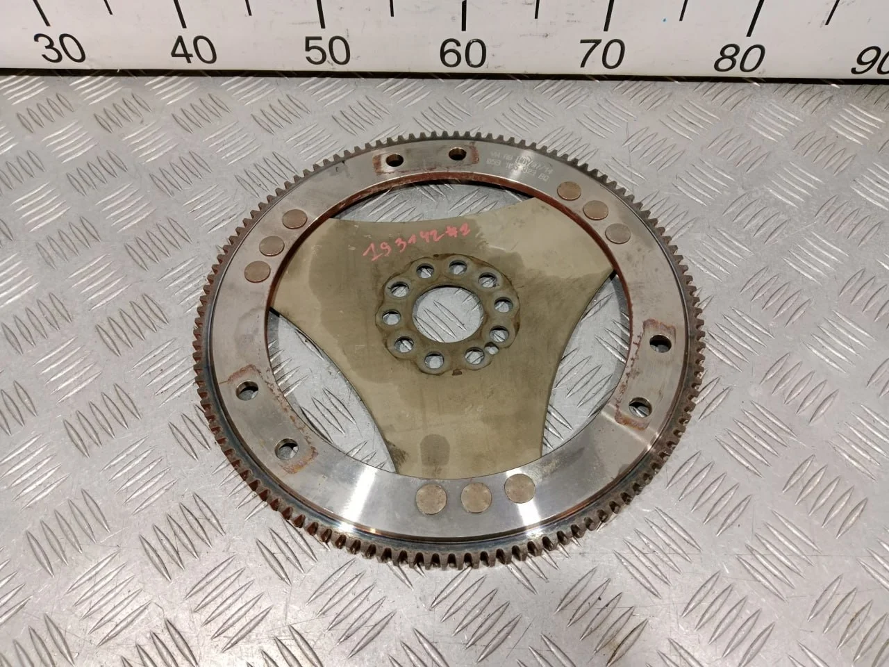 [Б/У] Маховик VAG [Код: 00674215 ]