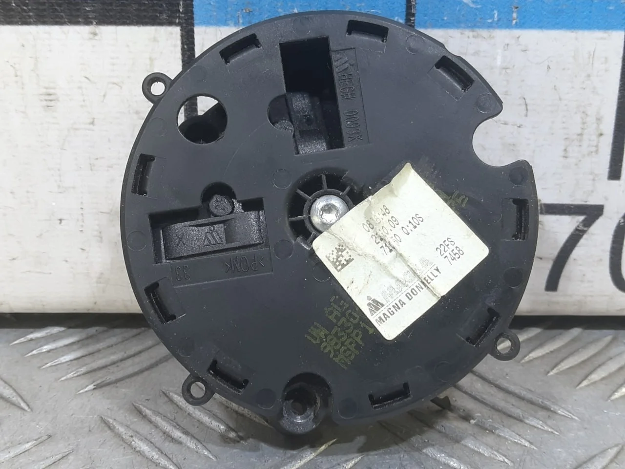 [Б/У] Механизм зеркала L=R - (Состояние: отломано крепение) [ХОРОШЕЕ] [Код: 00534143 ]