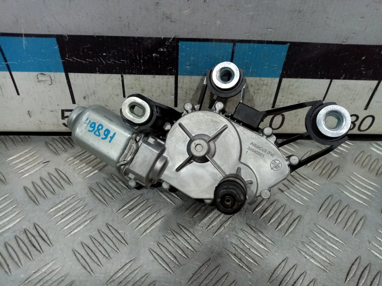 [Б/У] Моторчик стеклоочистителя задний Skoda [Код: 00603933 ]