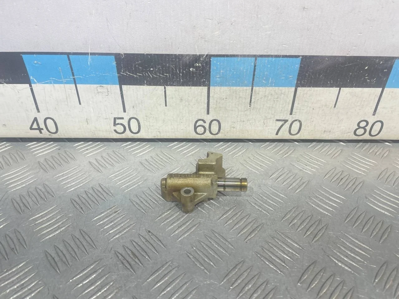 [Б/У] Натяжитель цепи [Код: 00599598 ]