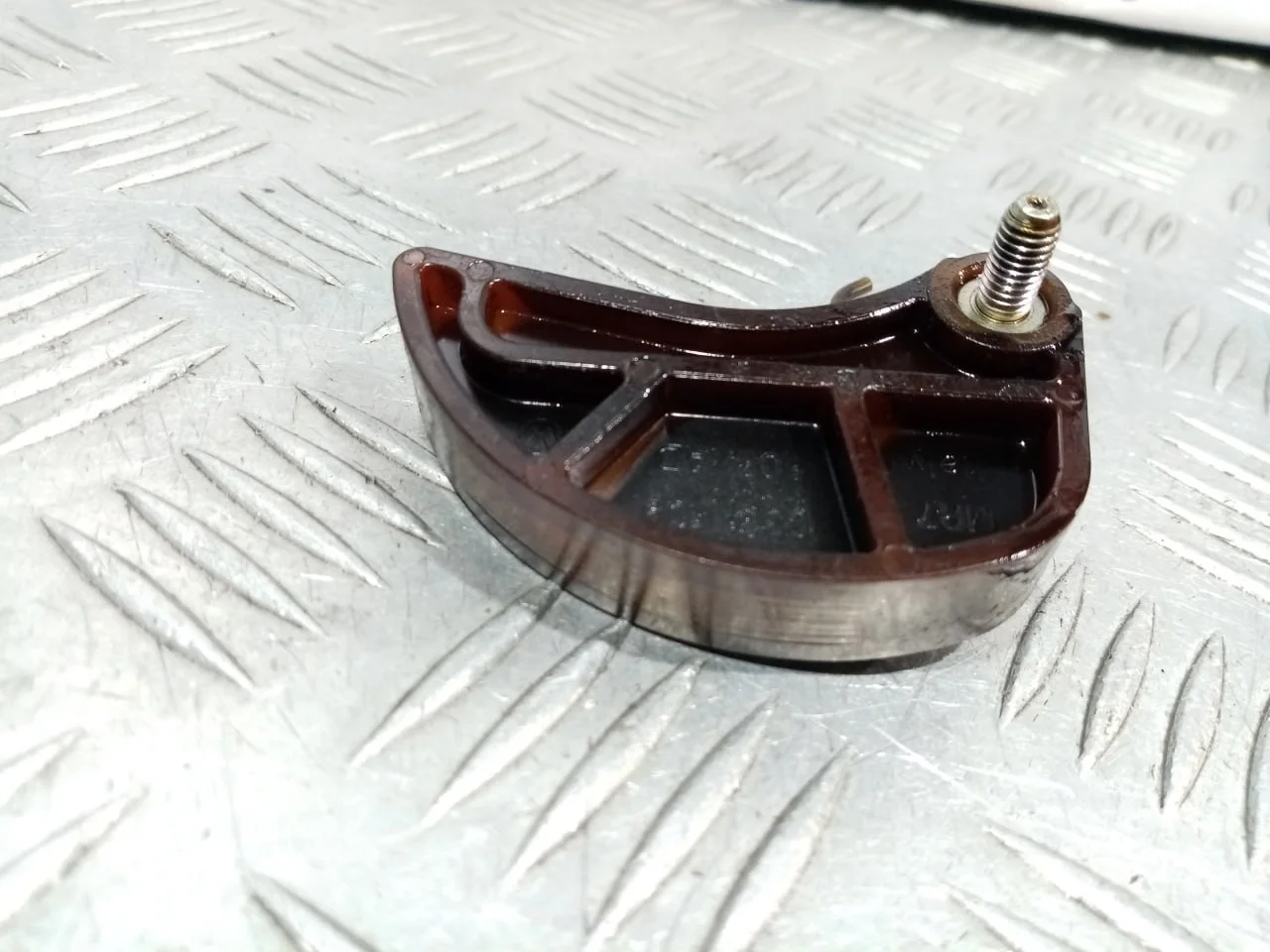 [Б/У] Натяжитель цепи VW [Код: 00622526 ]