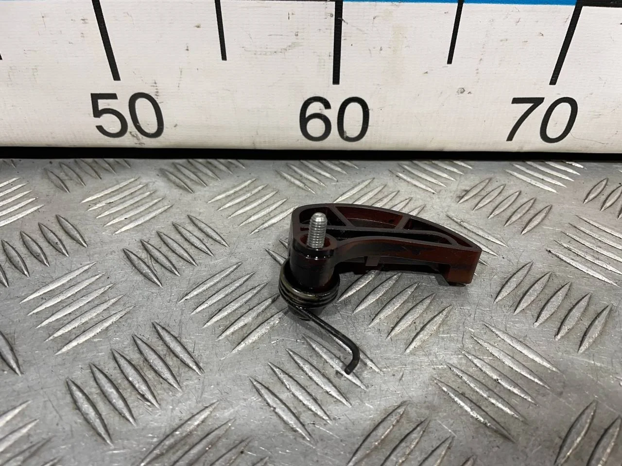 [Б/У] Натяжитель цепи VW [Код: 00636549 ]