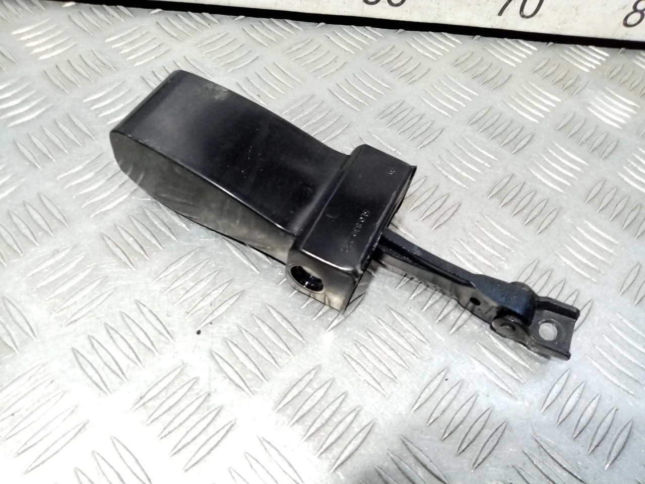 [Б/У] Ограничитель двери задний Skoda Yeti [Код: 00603507 ]