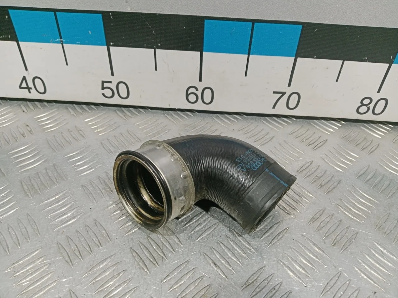 [Б/У] Патрубок интеркулера Audi A4 Skoda Superb [Код: 00632651 ]