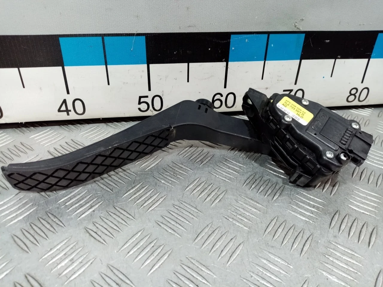 [Б/У] Педаль газа [Код: 00647507 ]