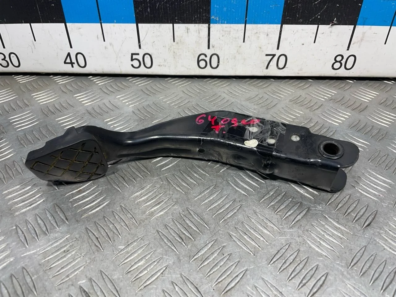 [Б/У] Педаль тормоза [Код: 00524422 ]