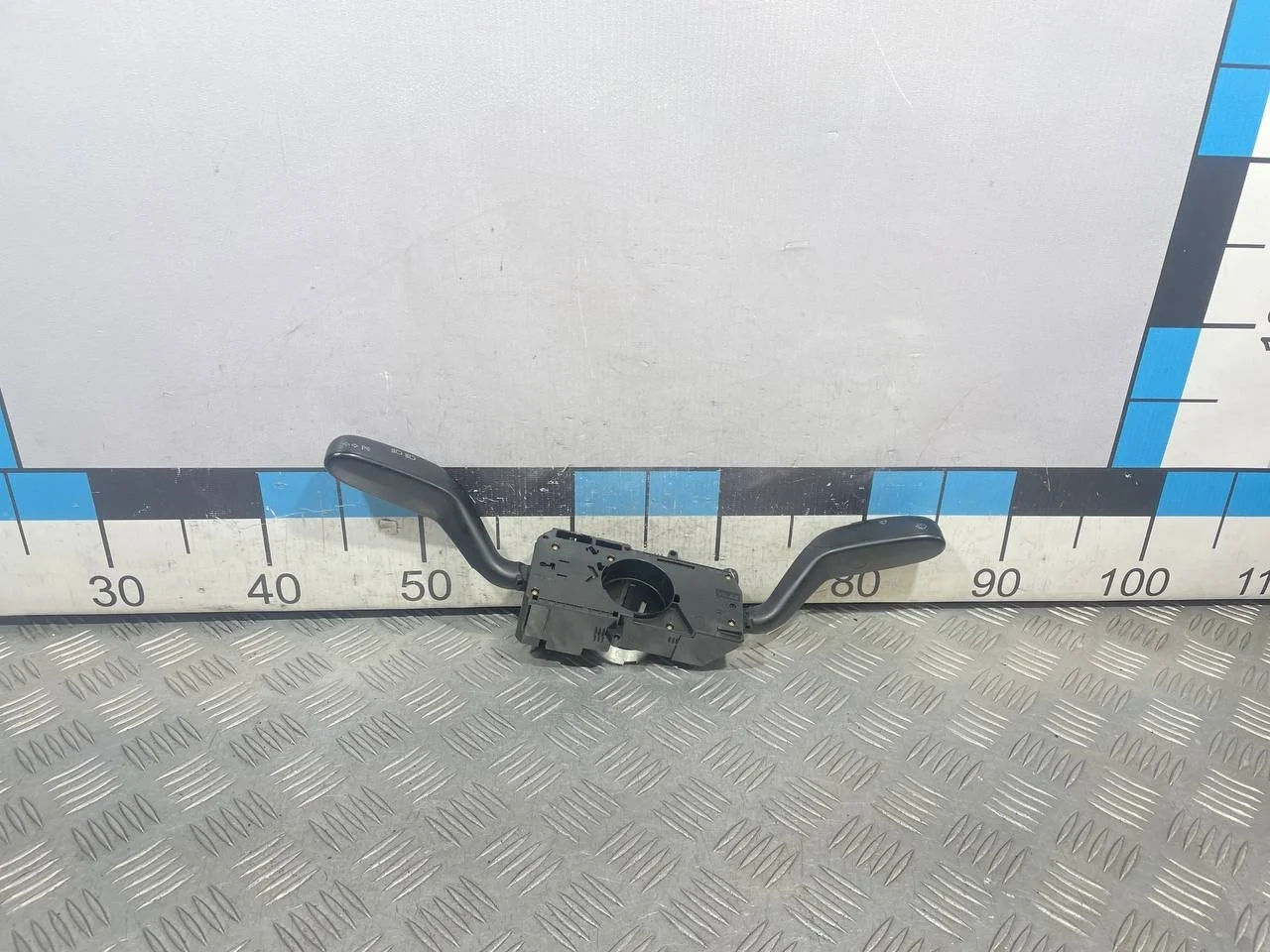 [Б/У] Переключатель подрулевой [Код: 00602414 ]