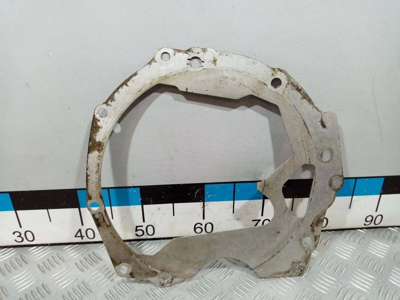 [Б/У] Пластина КПП [Код: 00684713 ]