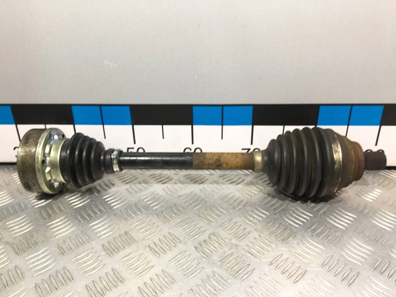 [Б/У] Полуось передняя левая Golf Octavia Yeti [Код: 00619127 ]