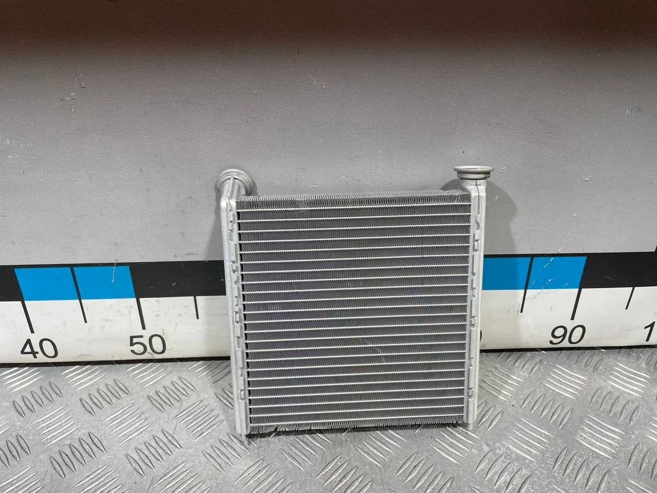 [Б/У] Радиатор отопителя VW Skoda Audi [Код: 00653182 ]