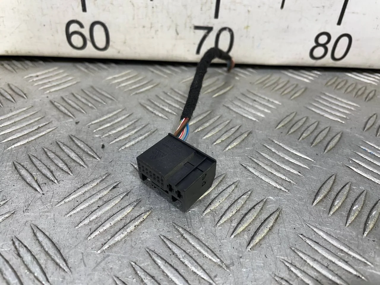 [Б/У] Разъем 16-pin VAG [Код: 00537496 ]