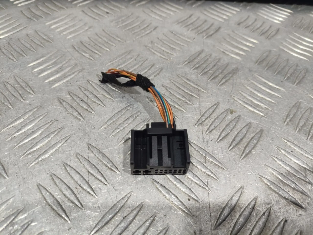 [Б/У] Разъем 16-pin VAG [Код: 00662406 ]