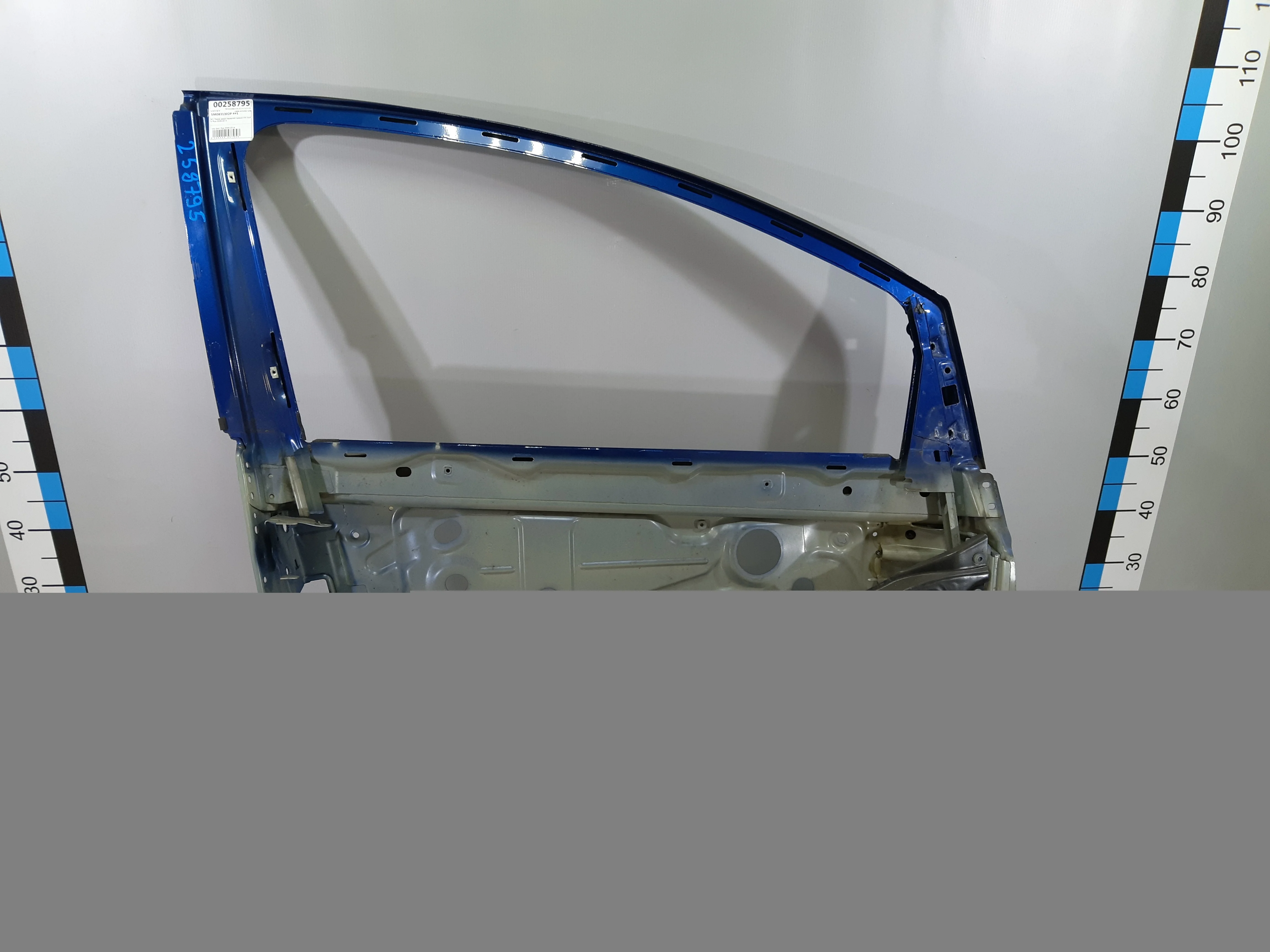 [Б/У] Рамка двери передняя правая VW Golf V Plus 2005-2014 [Код: 00305510 ]