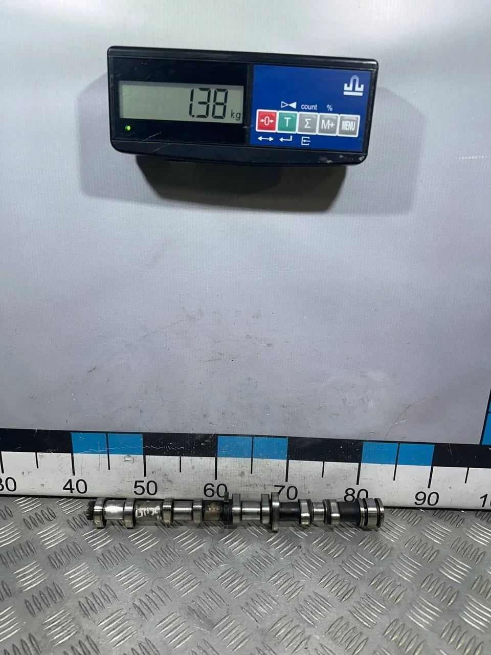 [Б/У] Распредвал впускной Audi A6 4F,C6, A8 D3 - 5-8 цилиндр / BVJ / BAR / 4.2 [Код: 00307339 ]