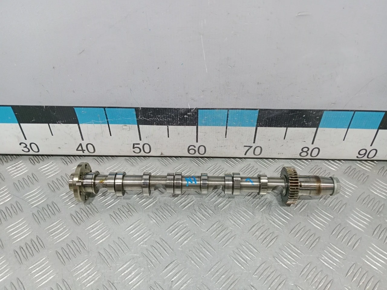 [Б/У] Распредвал впускной левый [Код: 00587743 ]