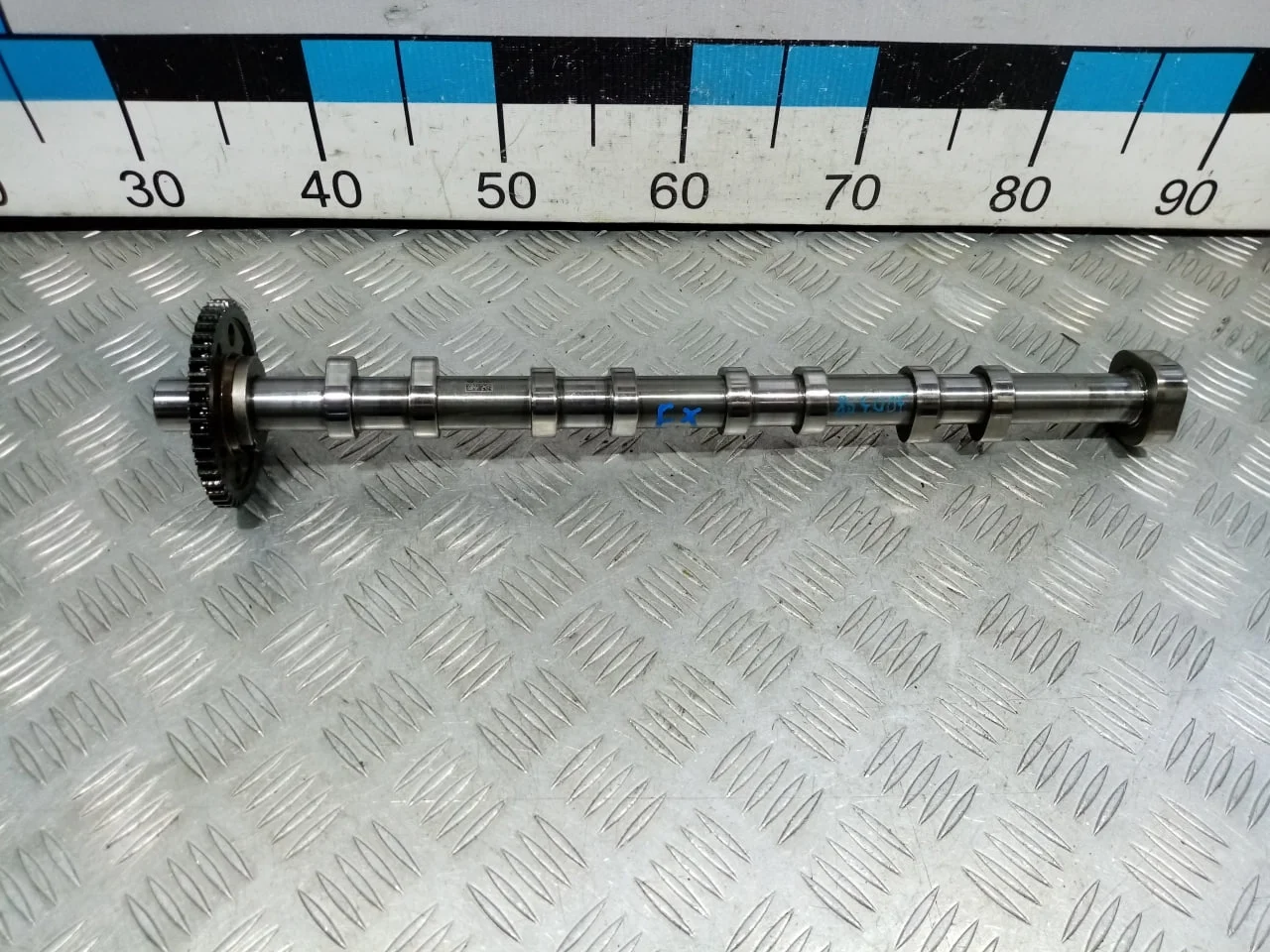 [Б/У] Распредвал выпускной VAG [Код: 00585870 ]