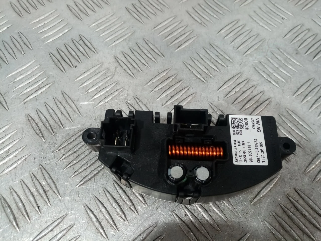 [Б/У] Резистор отопителя [Код: 00639838 ]