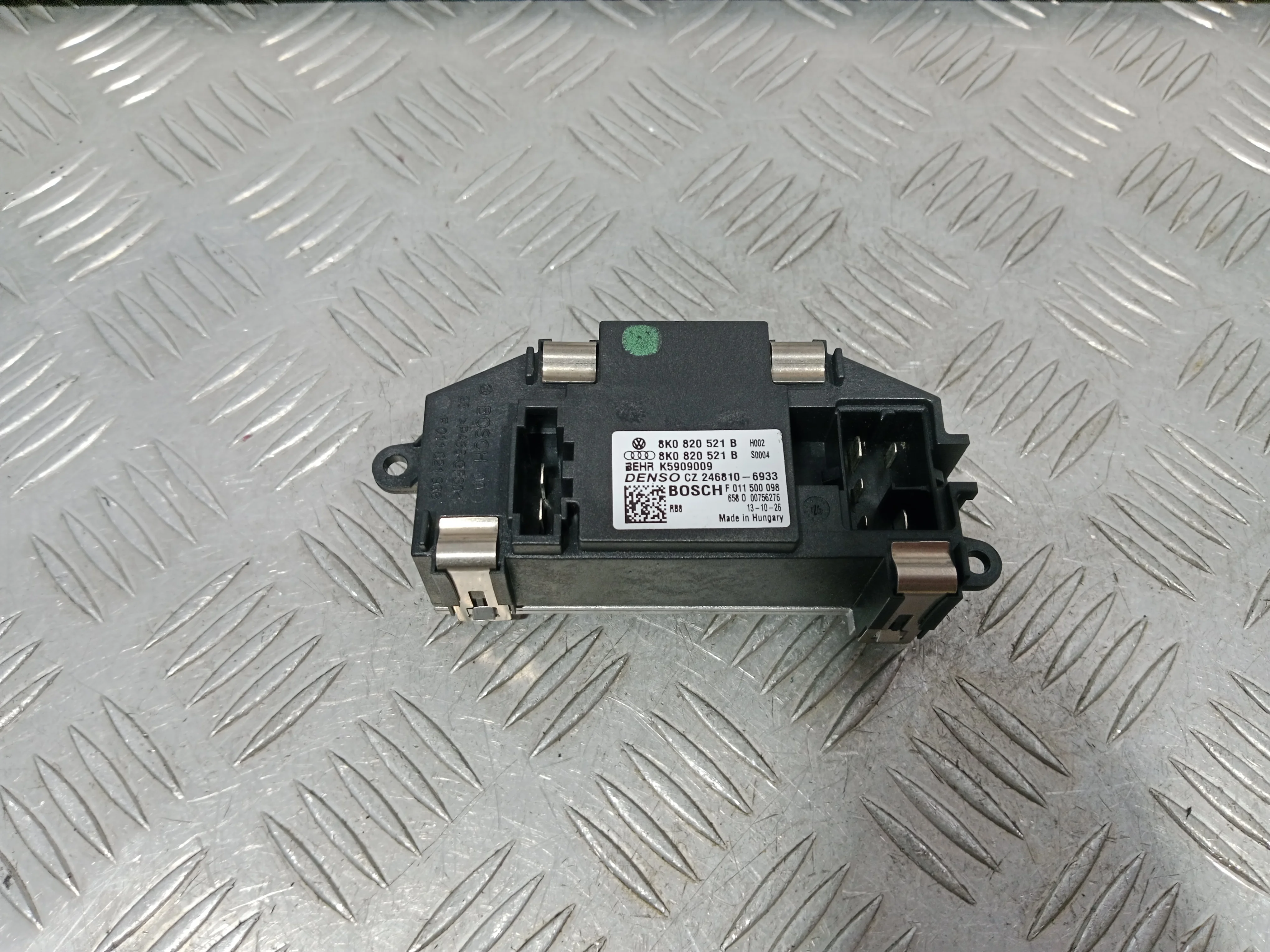 [Б/У] Резистор отопителя Audi [Код: 00491770 ]