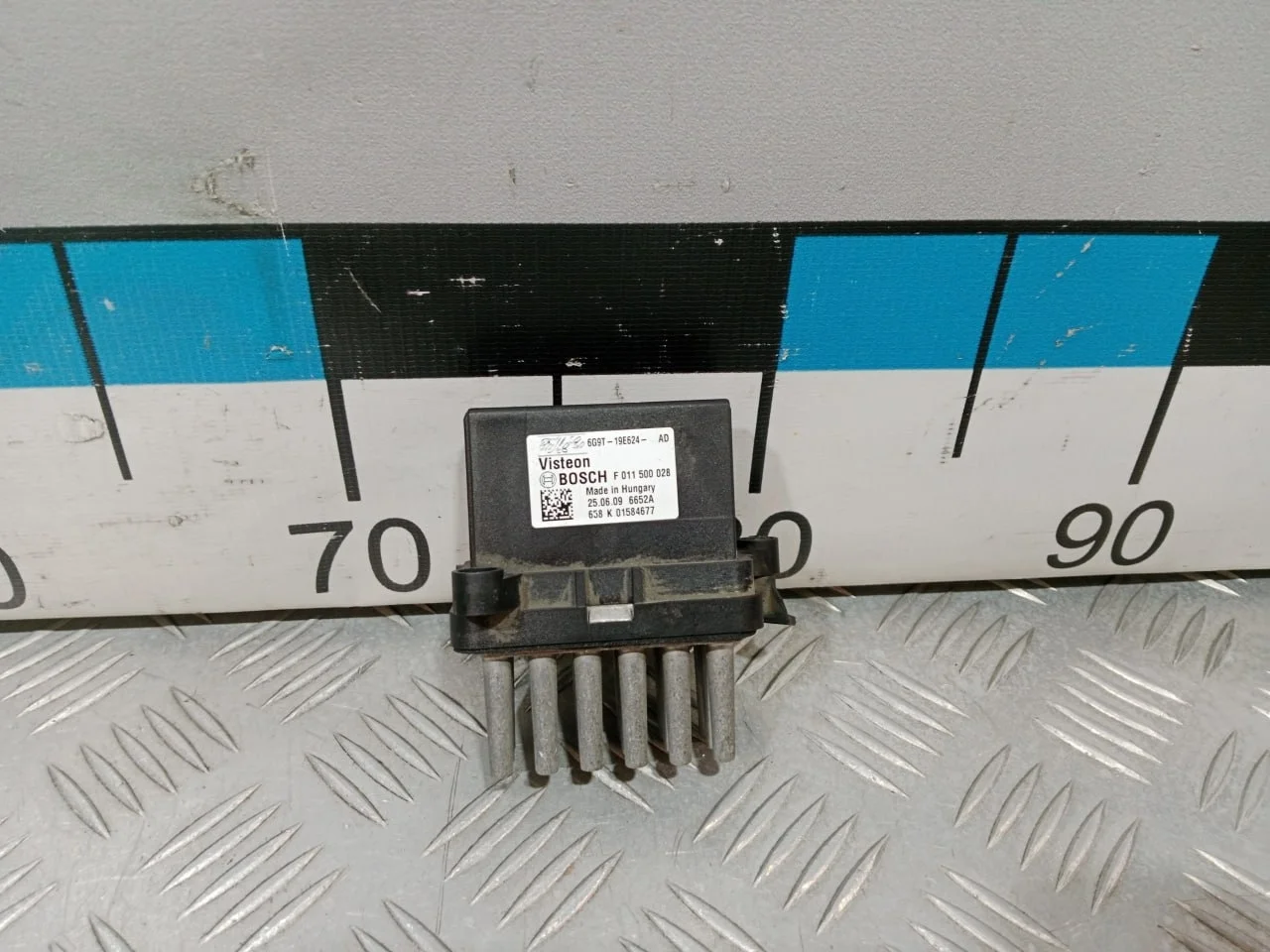 [Б/У] Резистор отопителя Ford [Код: 00685845 ]