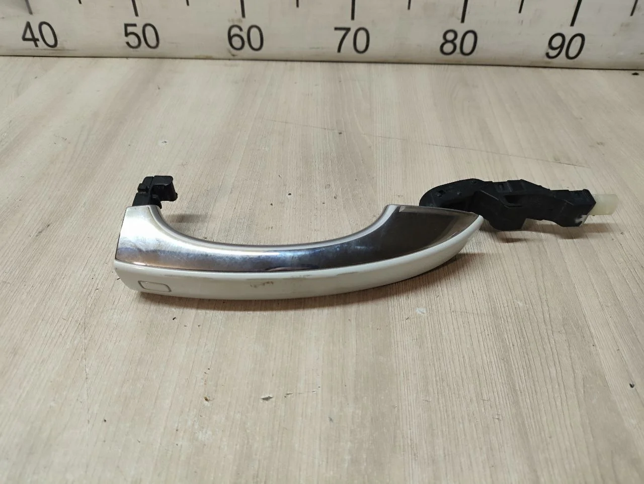 [Б/У] Ручка двери наружная правая [Код: 00537219 ]