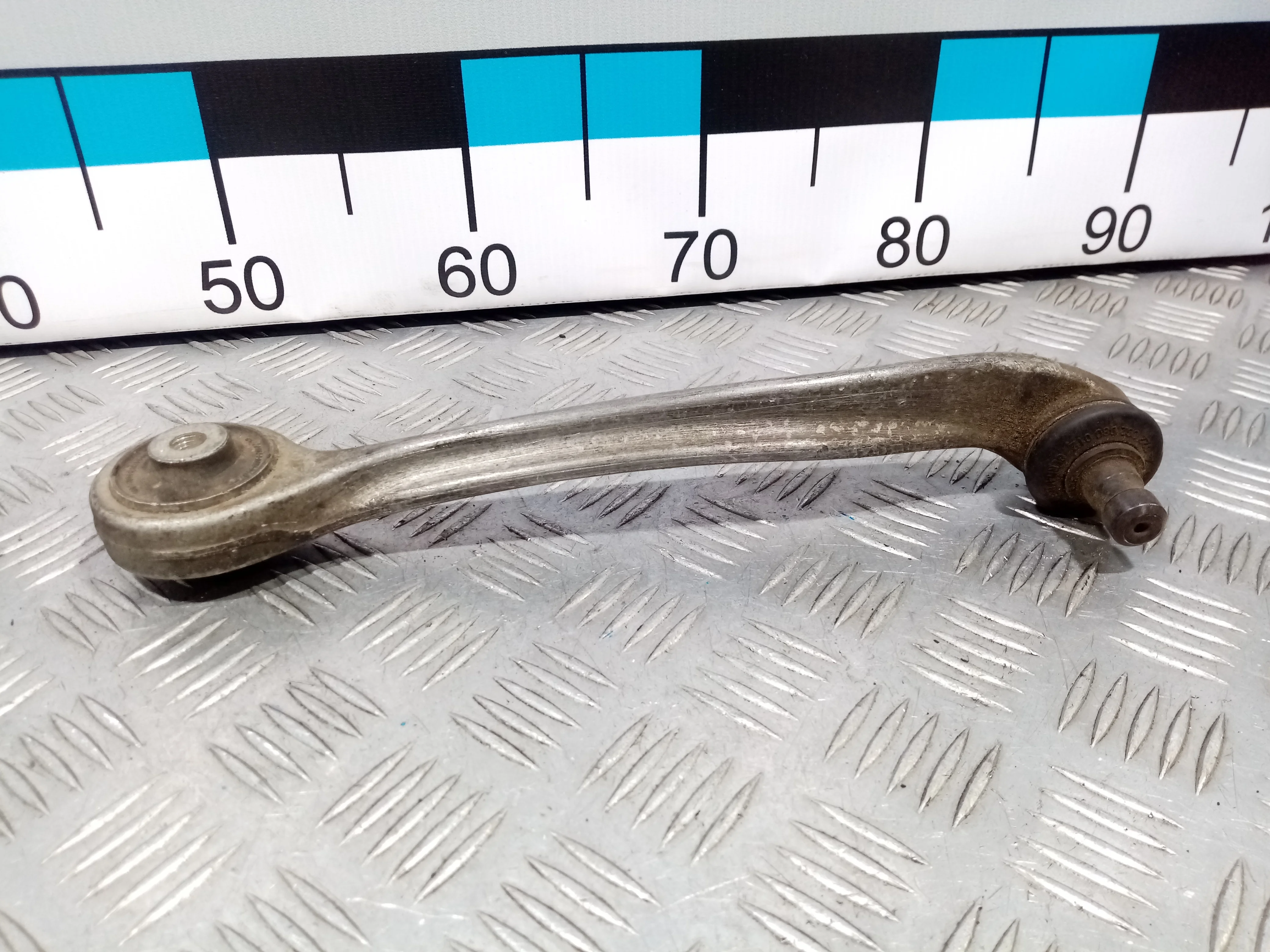 [Б/У] Рычаг передний верхний левый передний [Код: 00410830 ]