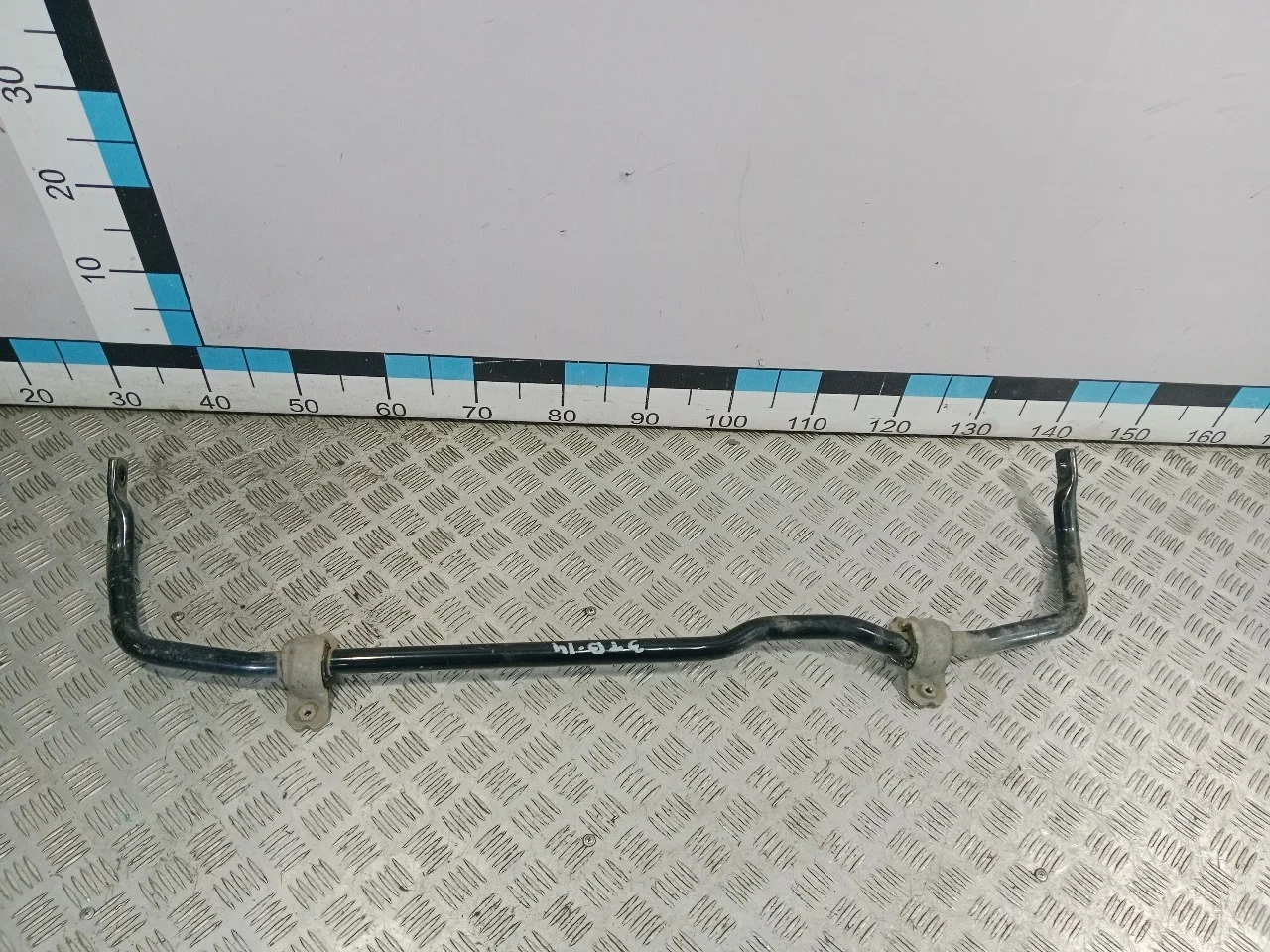 [Б/У] Стабилизатор передний Passat Q3 Touran [Код: 00541689 ]