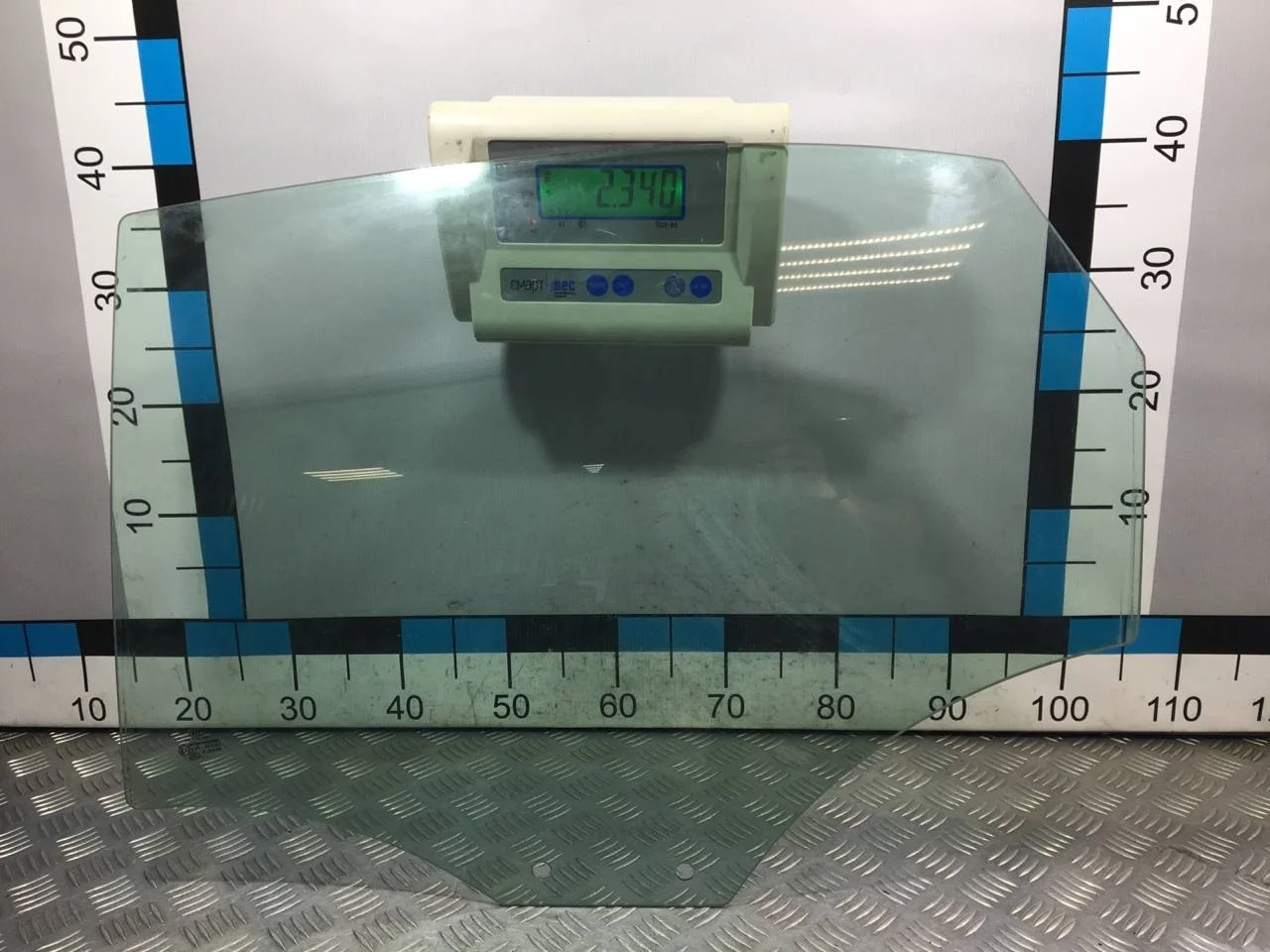 [Б/У] Стекло двери задней правой Audi A4 (B8) [Код: 00603208 ]