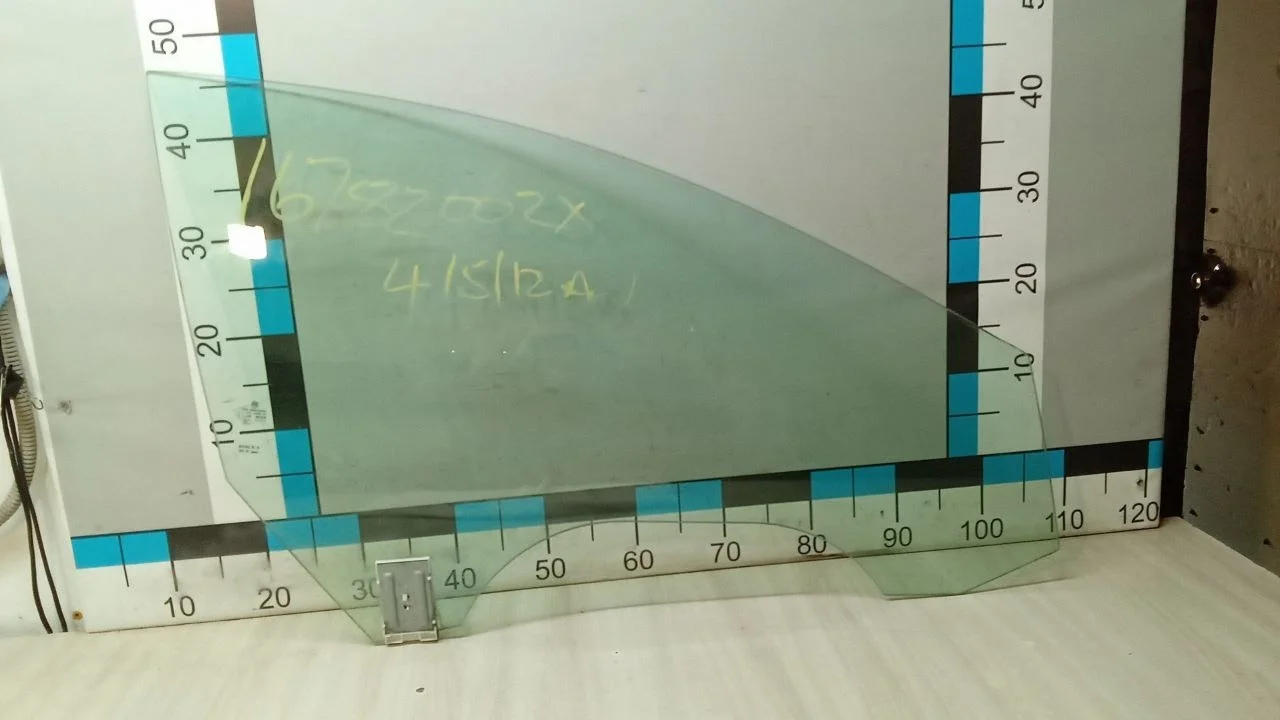 [Б/У] Стекло двери передней правой Passat CC [Код: 00652062 ]