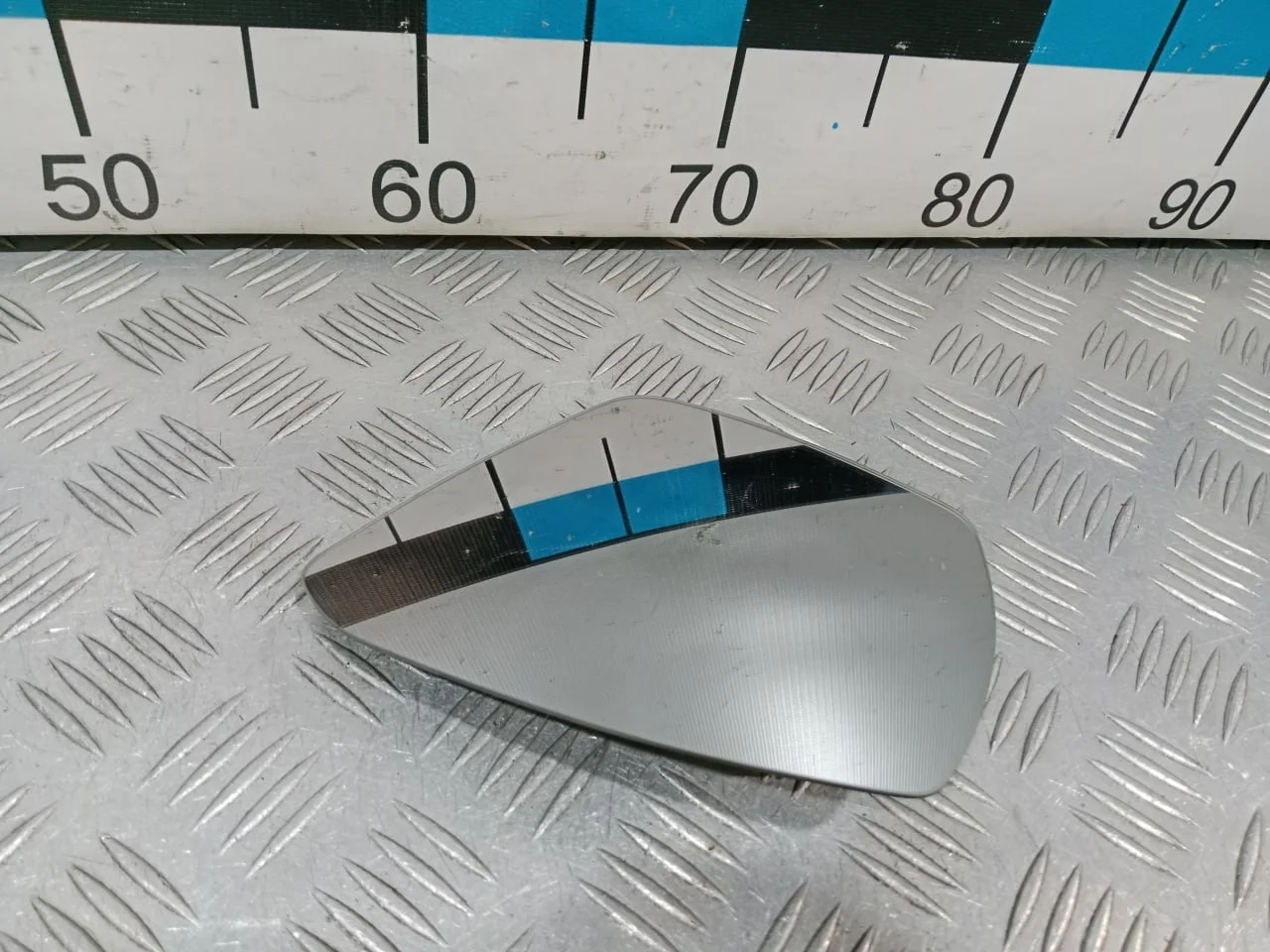 [Б/У] Стекло зеркала левого Skoda Octavia [Код: 00648906 ]