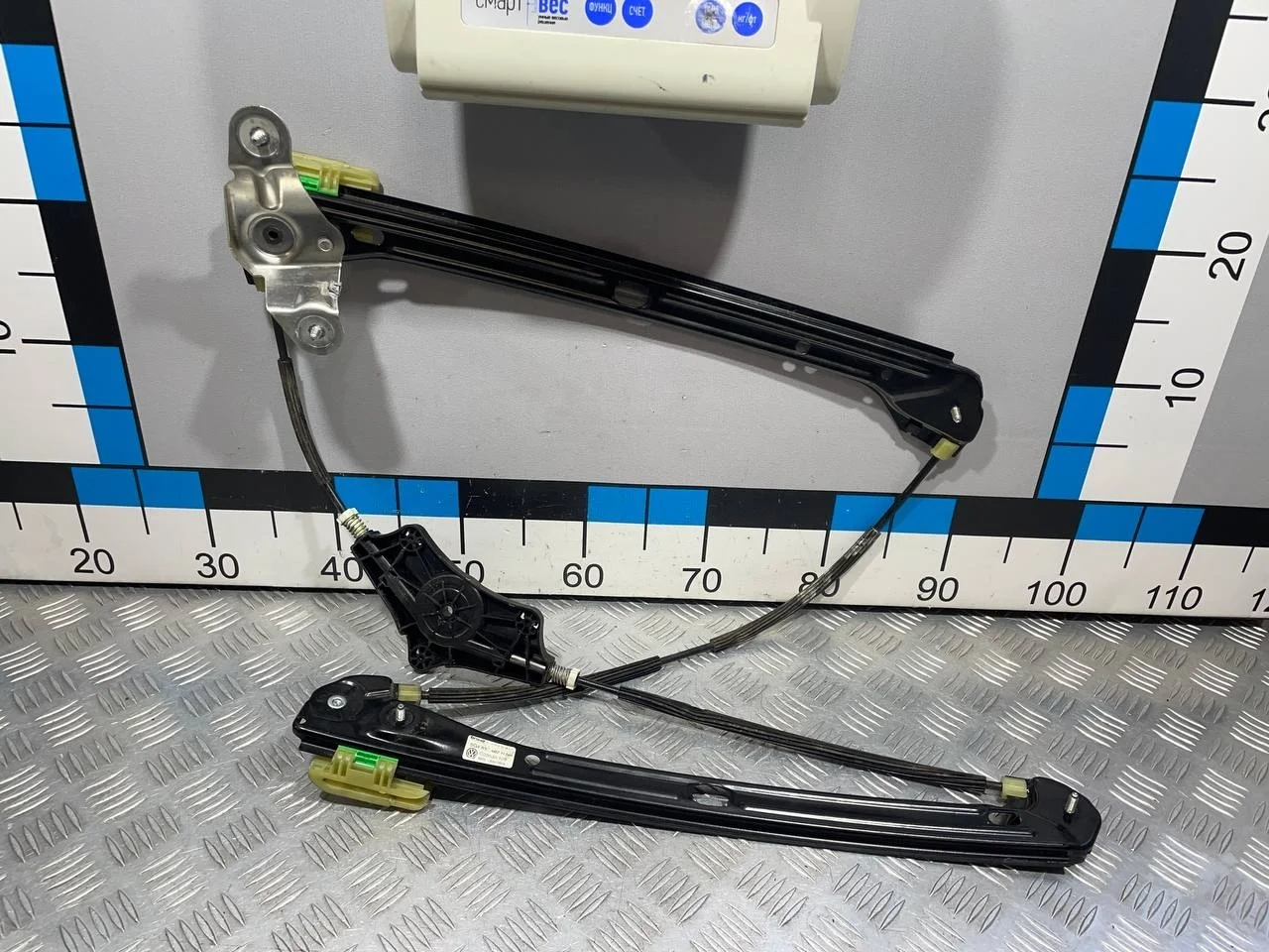 [Б/У] Стеклоподъемник передний правый [Код: 00658380 ]