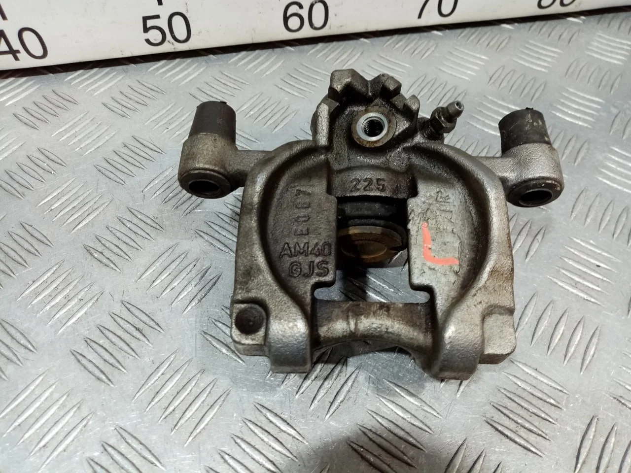 [Б/У] Суппорт тормозной задний левый [Код: 00683743 ]