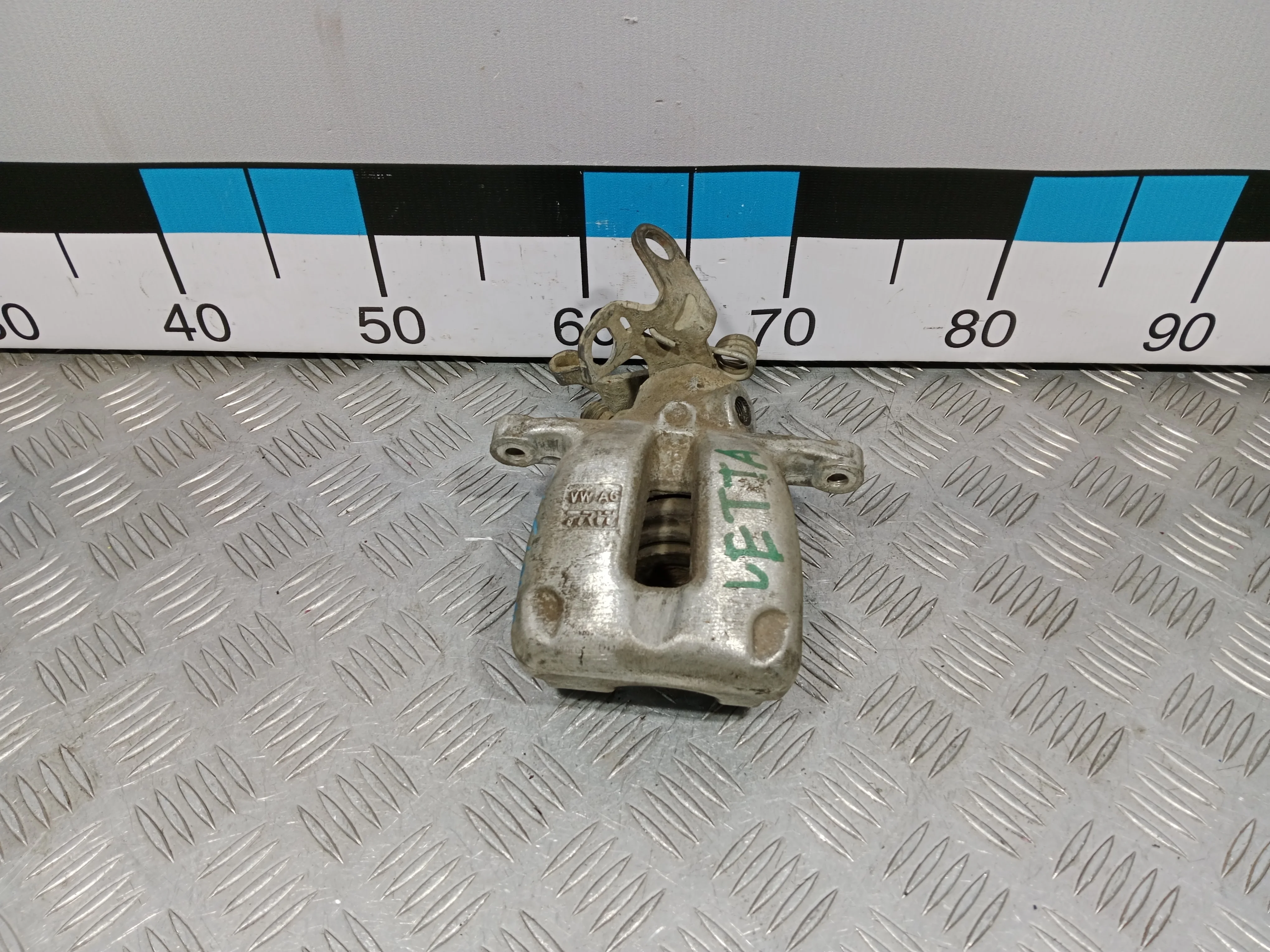 [Б/У] Суппорт тормозной задний правый Octavia [Код: 00414121 ]