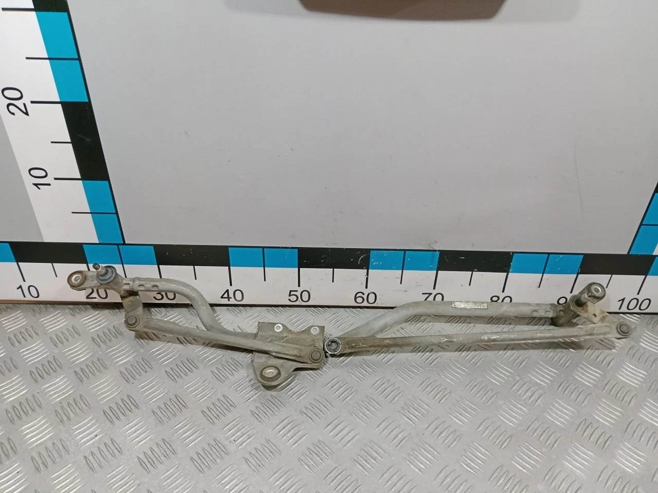 [Б/У] Трапеция стеклоочистителей VW Transporter T5 T6 [Код: 00668609 ]