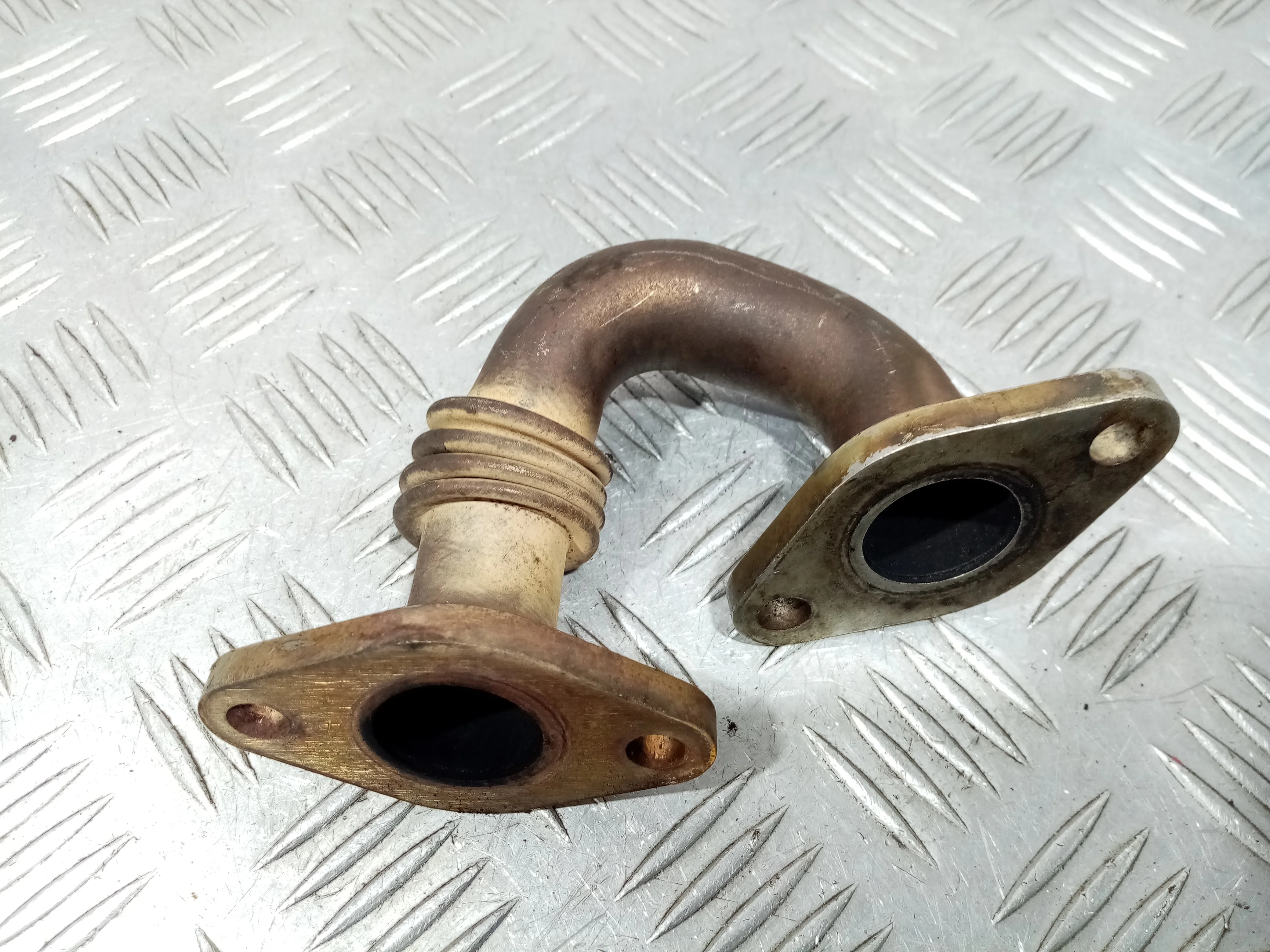 [Б/У] Трубка картерных газов [Код: 00401506 ]