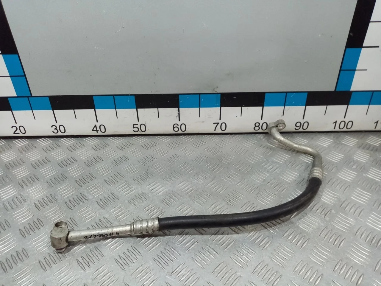 [Б/У] Трубка кондиционера - Примятость [Незначительные дефекты] [Код: 00653040 ]