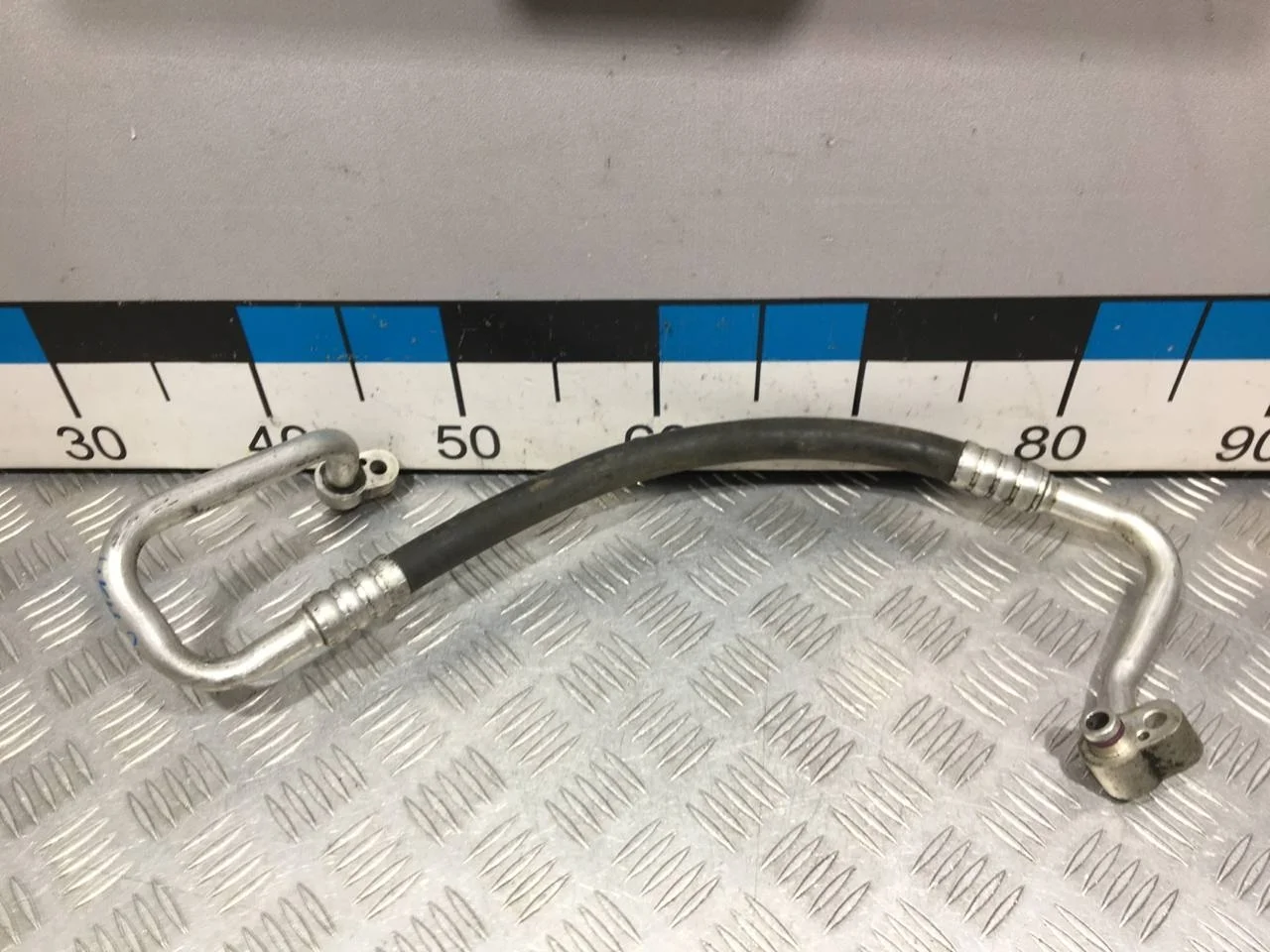 [Б/У] Трубка кондиционера - (Состояние: пробег 82т) [Код: 00667404 ]