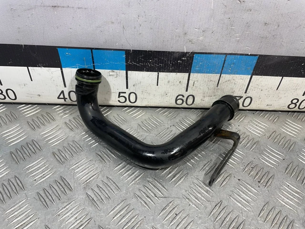 [Б/У] Трубка охлаждающей жидкости [Код: 00590914 ]