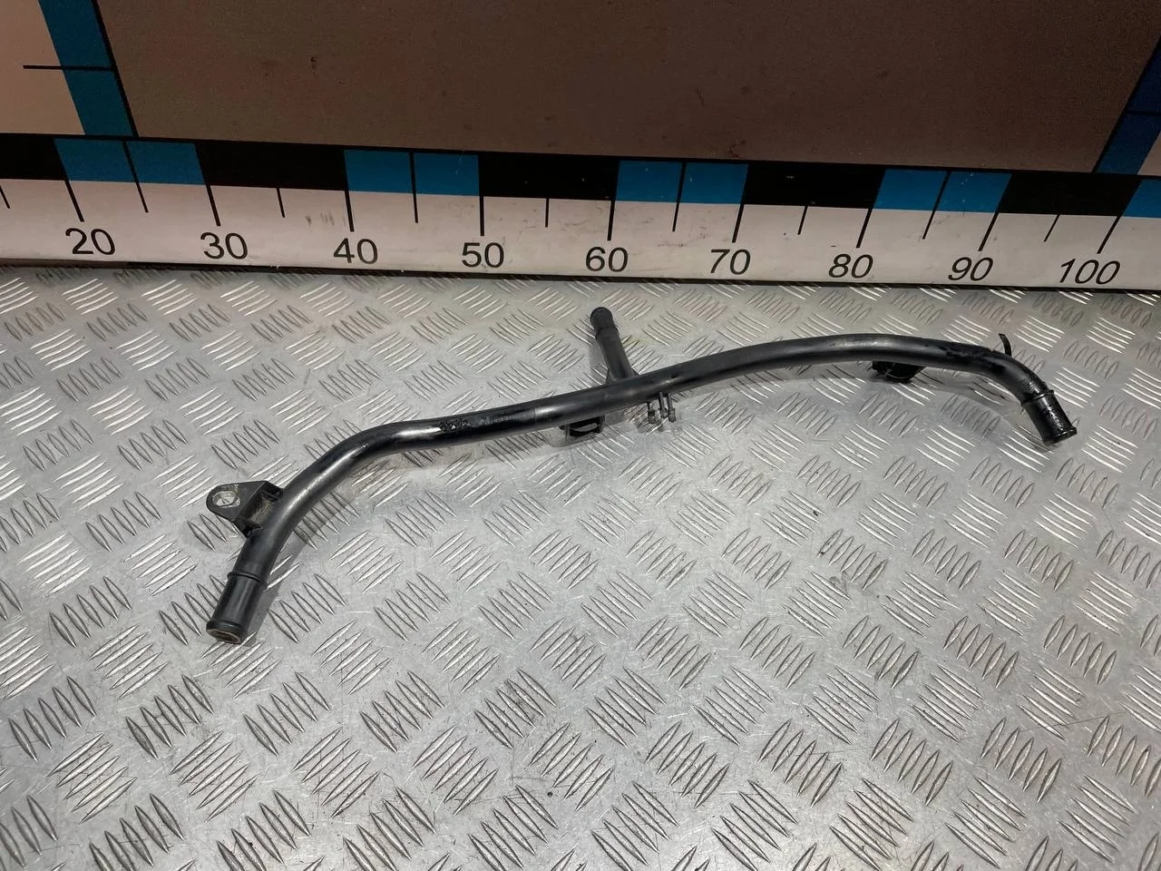 [Б/У] Трубка системы охлаждения [Код: 00644627 ]