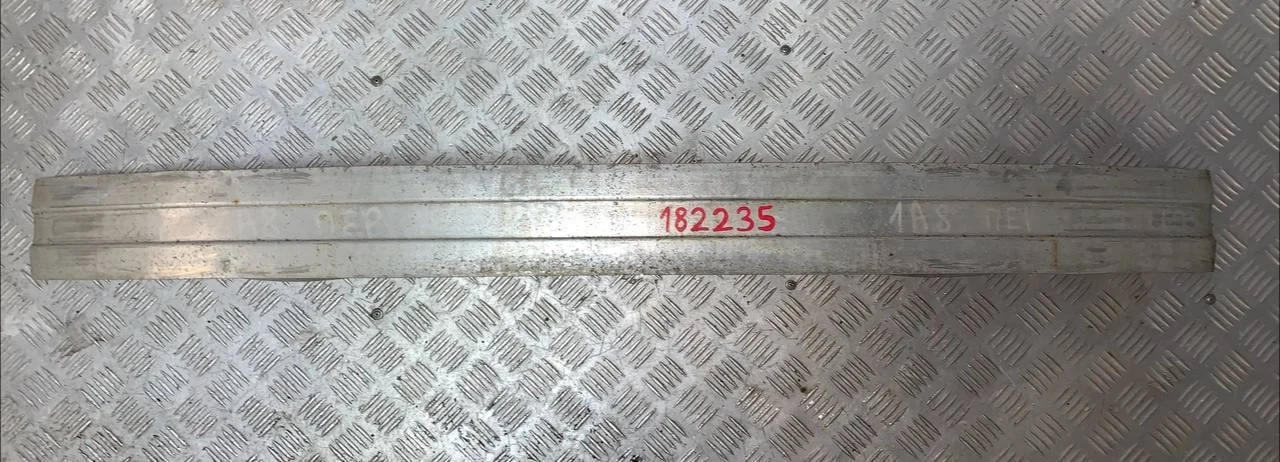 [Б/У] Усилитель переднего бампера Audi TT 8N [Код: 00315734 ]